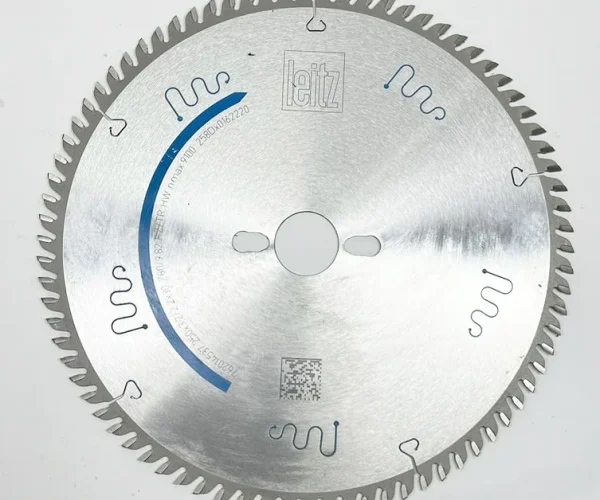 03-disco-de-serra-circular-hw-250x3-2-2-2x30-z80-fz-tr-para-mdf-76201-4537-leitz