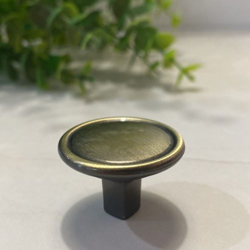 1764 granade ouro velho