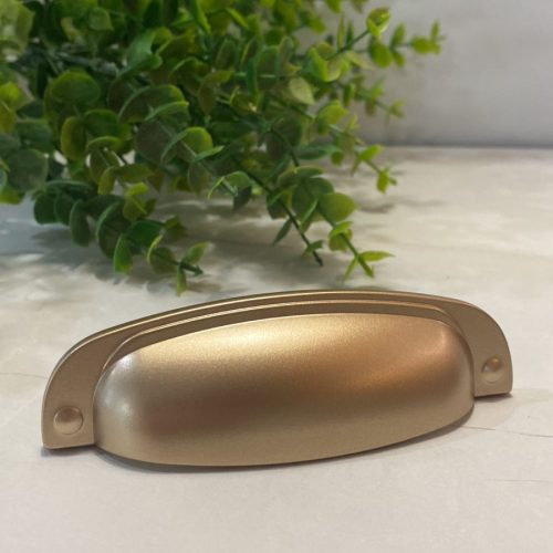 2773 Quebec dourado
