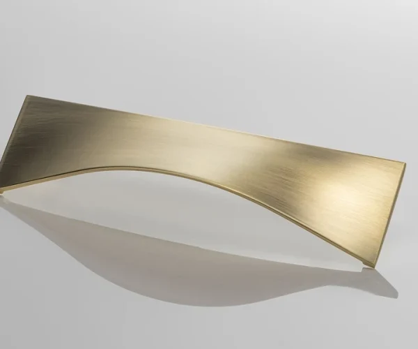 PUXADOR MODERNO 96MM - DOURADO FOSCO